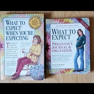 What To Expect When You're Expecting book and What To Expect Pregnancy Journal